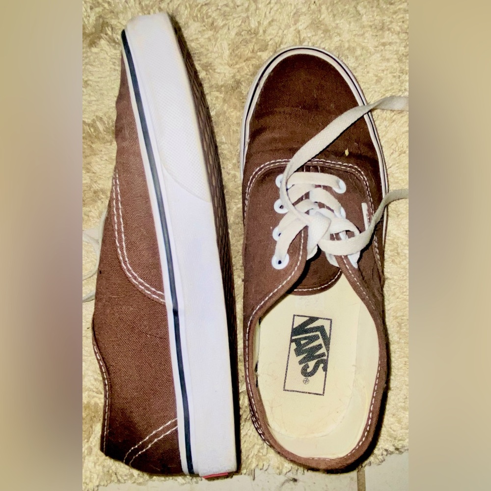 Vans Authentic Low Profile Brown Canvas | Unisex Women Size 7: Men Size 5.5
